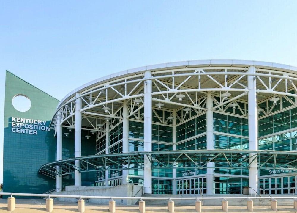 Days Inn By Wyndham Louisville Airport Fair And Expo Center Exterior photo